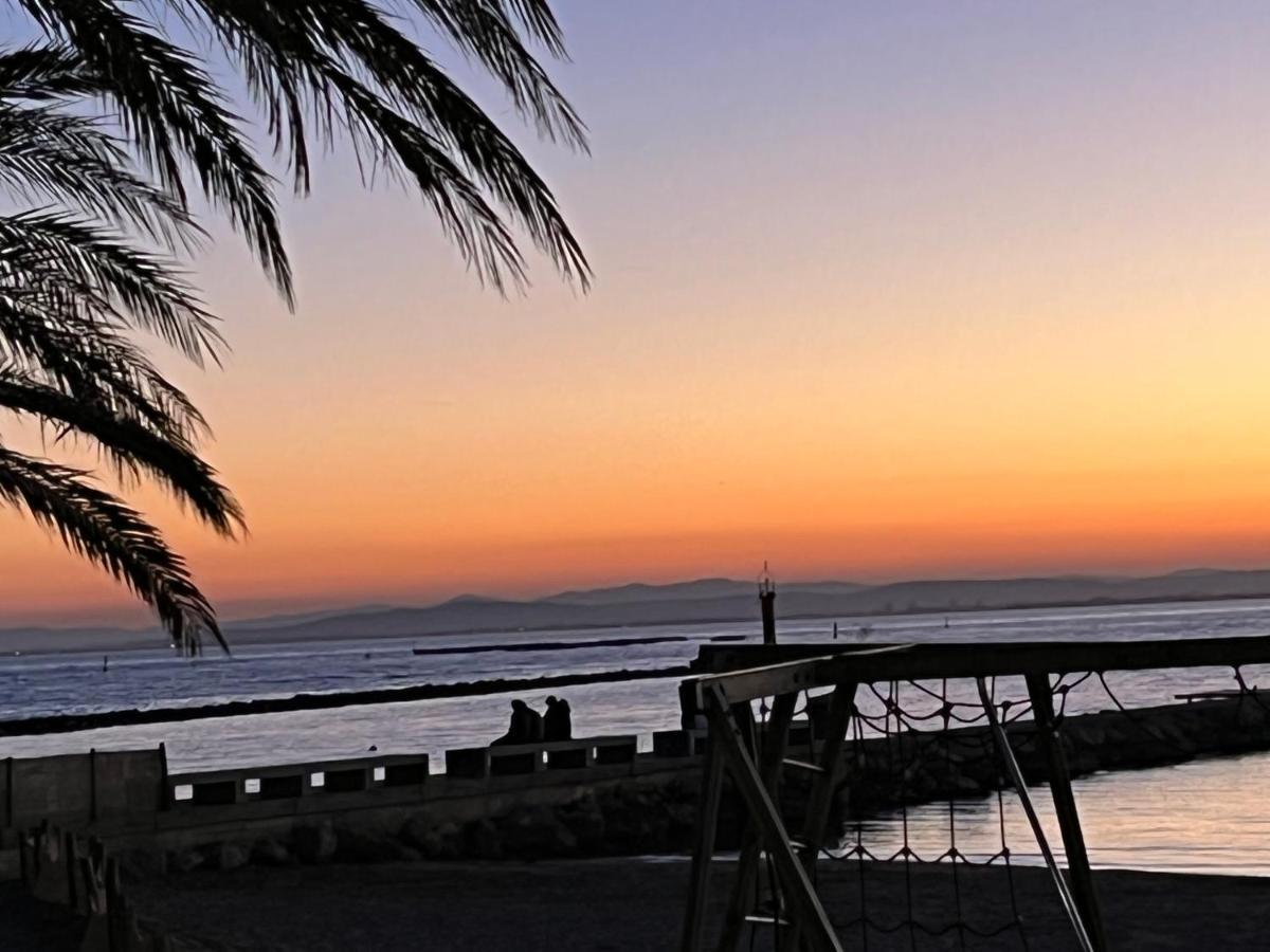 L'Appart-Rosas Boheme Chic, Au Bord De La Mer Kültér fotó
