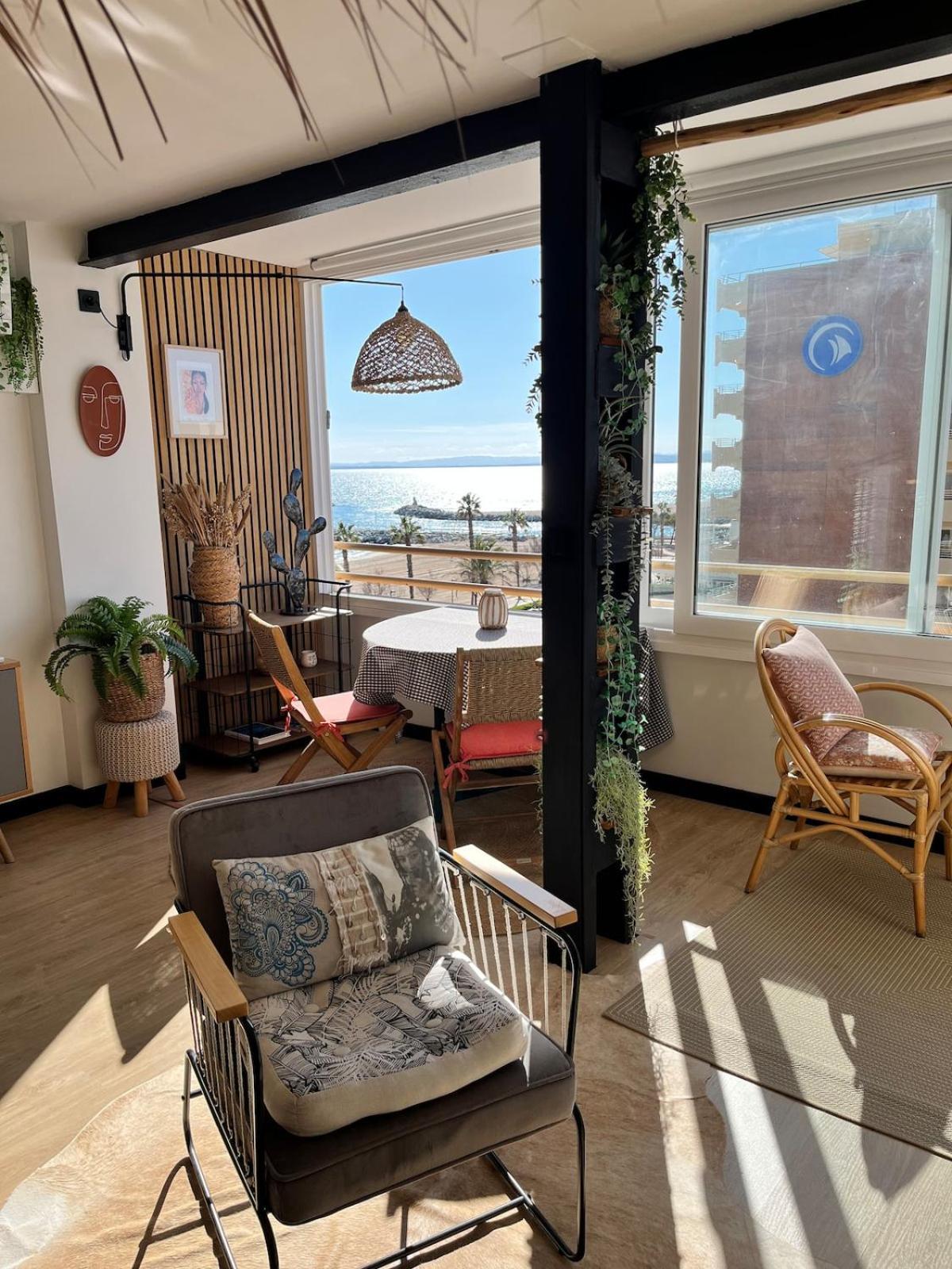 L'Appart-Rosas Boheme Chic, Au Bord De La Mer Kültér fotó