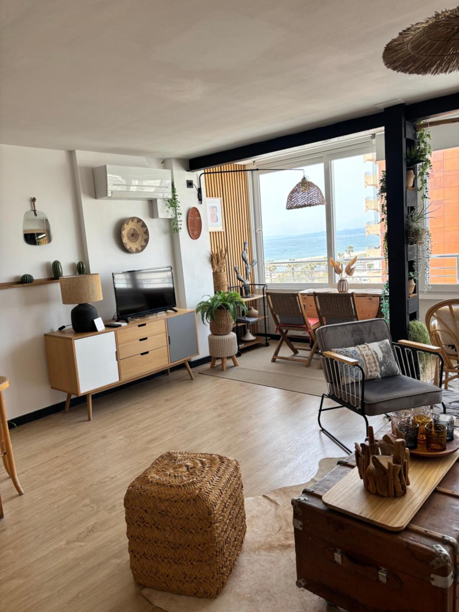 L'Appart-Rosas Boheme Chic, Au Bord De La Mer Kültér fotó